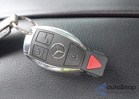 2016 Mercedes-Benz Gl 450 4Matic z USA, uszkodzony, nr VIN 4JGDF6EE0GA706439